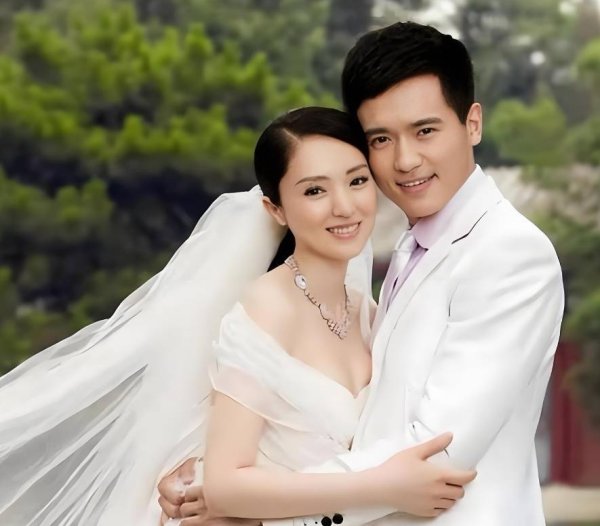 厦门股票配资公司 21岁当小三逼宫正妻？张婉婷自曝细节全对上高云翔董璇婚变时间线